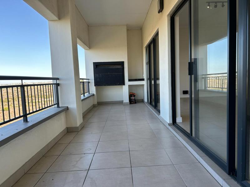 To Let 2 Bedroom Property for Rent in Sandown Western Cape